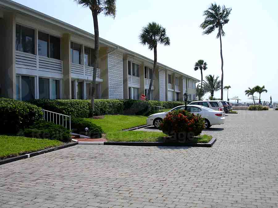 Surfside Club Uncovered Parking